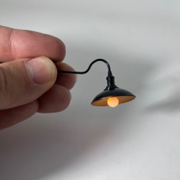 Lampione da parete in rame colore nero per presepi e diorami con microlampada led