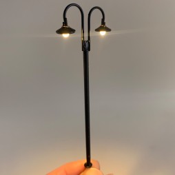 Lampione 14 Cm colore nero per presepi e diorami con microlampada led